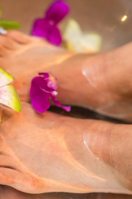 Modzele na stopach jako efekt przeciążeń skóry